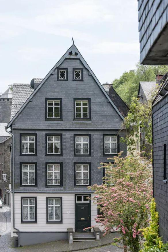 Apartamento Boutique Fachwerkhaus Thirty Five Monschau Exterior foto
