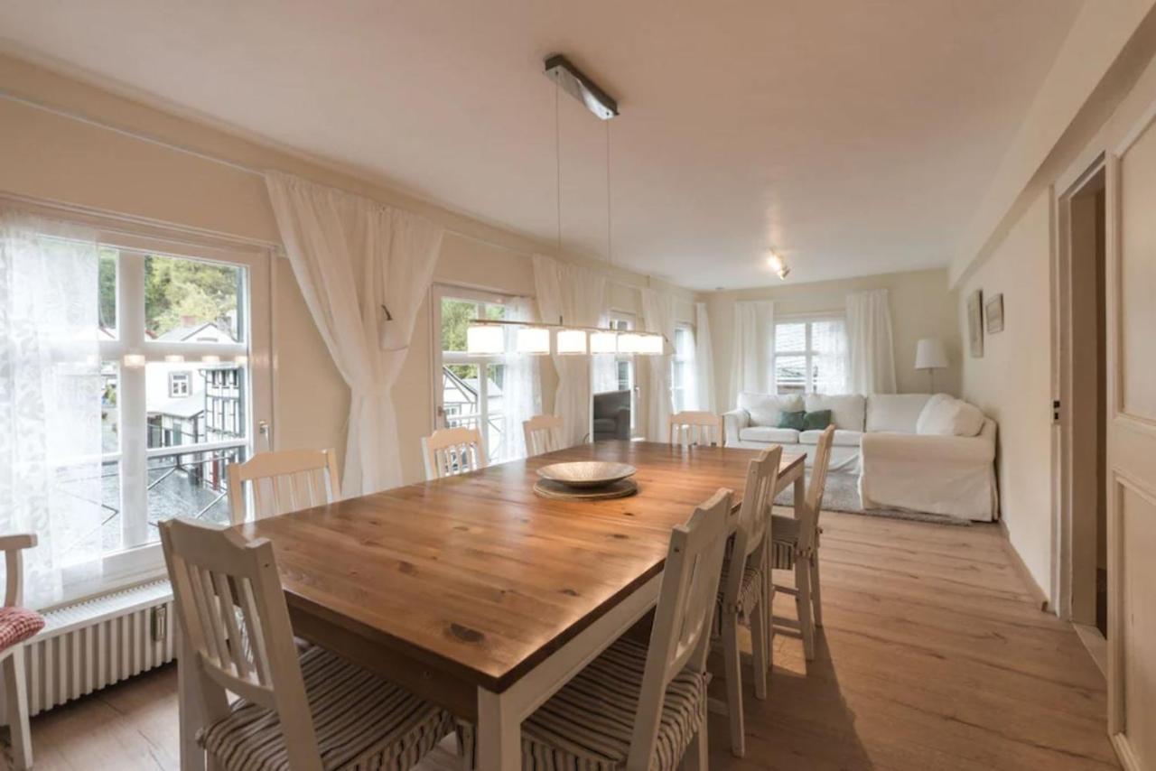 Apartamento Boutique Fachwerkhaus Thirty Five Monschau Exterior foto